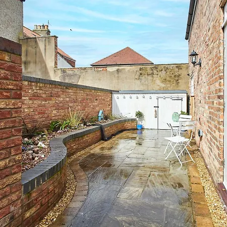 Host & Stay - The Snug Hunmanby Exterior photo